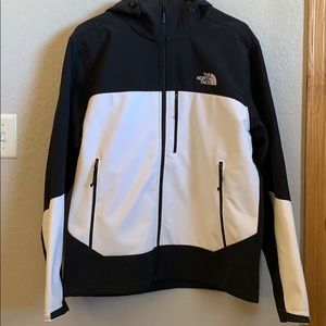 Men’s Black & White North Face Jacket (M)
